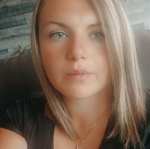 Meet your Posher, Jenna